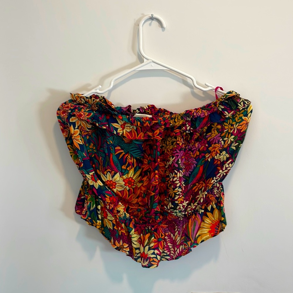 Over the shoulder floral